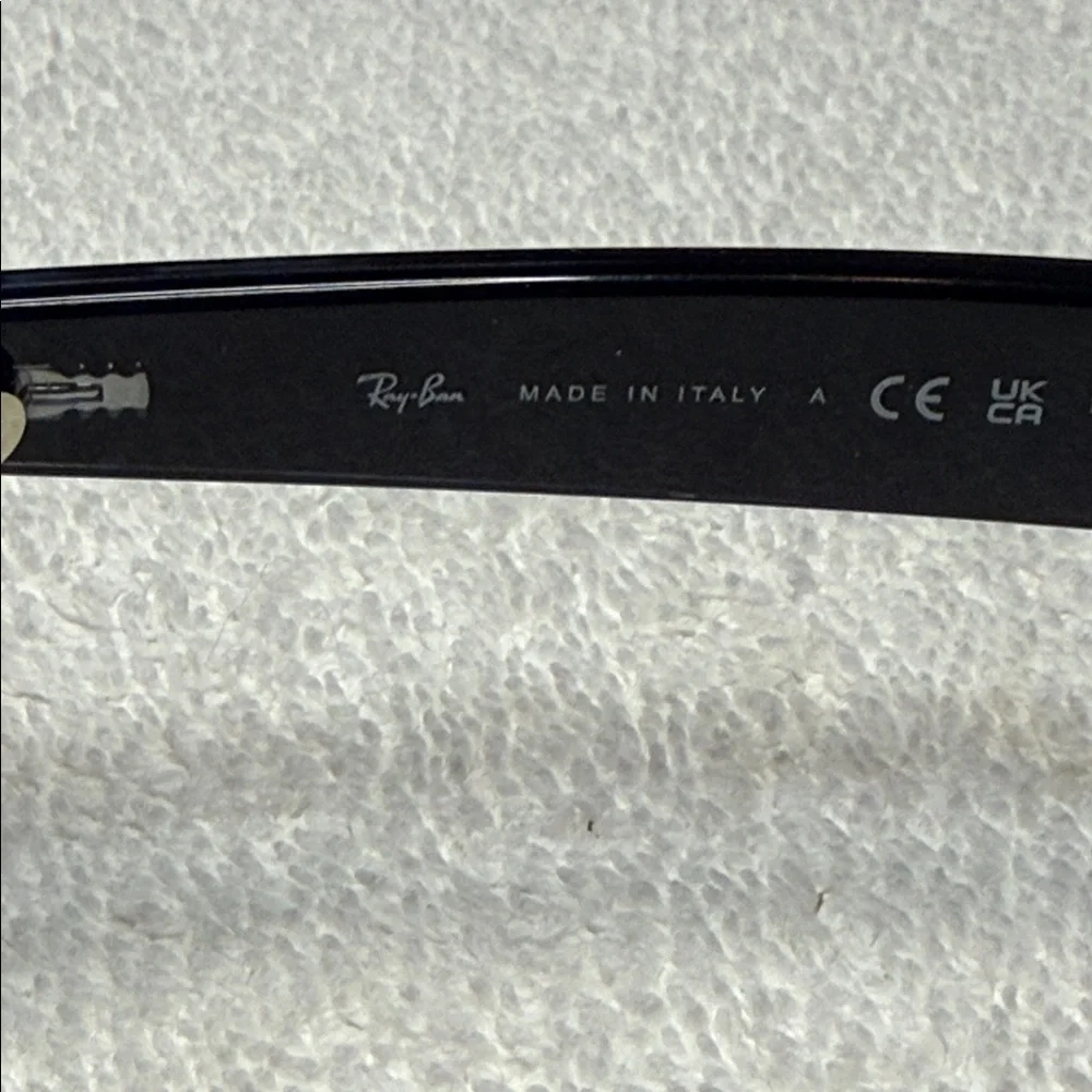 Ray Ban Italy RB2132 New Wayfarer 52[]18 145 3P Blue Sunglasses
